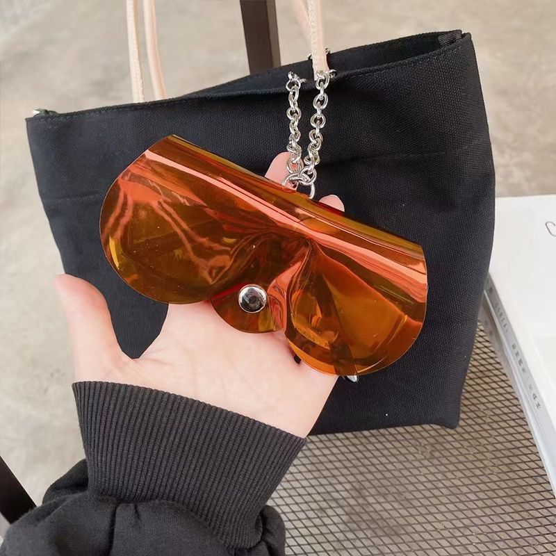 Wholesale Chain Portable Pocket Bag Transparent Waterproof Glasses Case